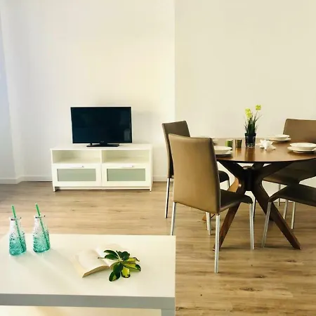 South Garden Sea And Pool View Апартаменты *